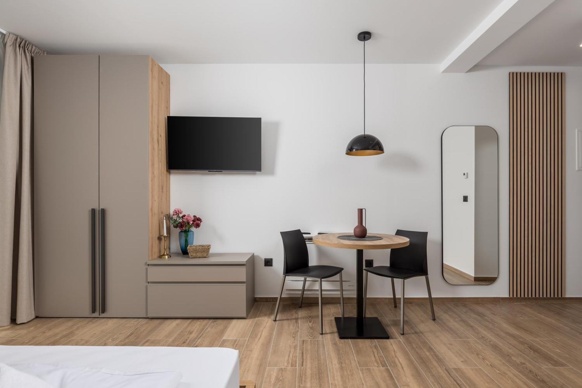 Belinda Apartments With Balcony & Private Parking Opatija Bagian luar foto